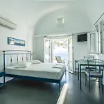Hotell Apollon Village 3*