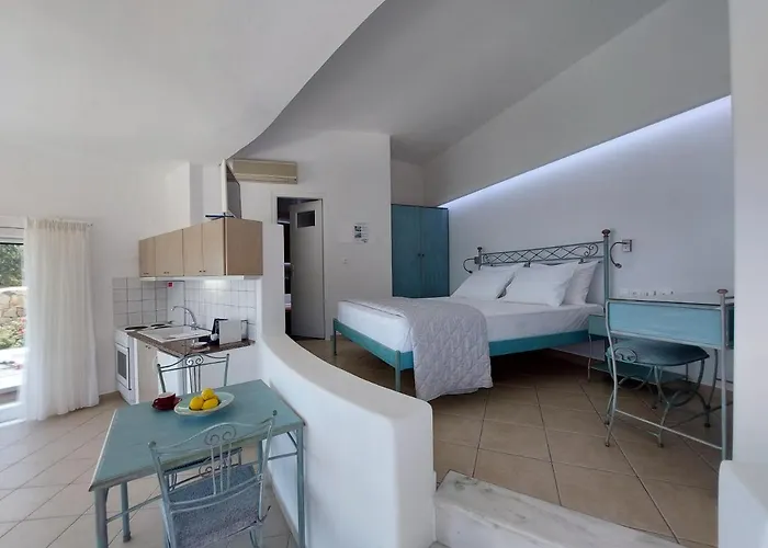 Apollon Village Отель 3*